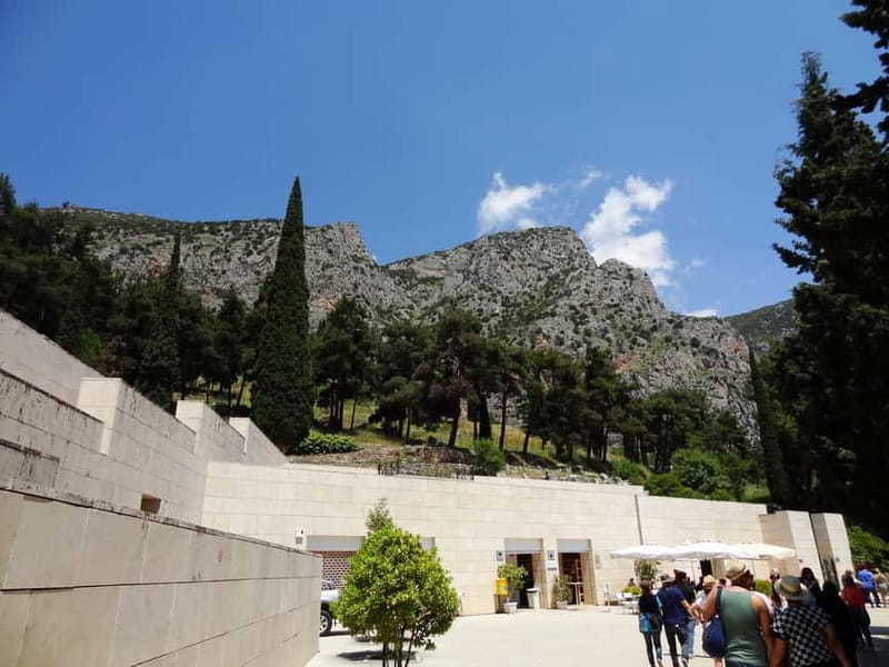 Delphi: Archaeological Site & Museum Ticket with Audio Tours - Making the mobile audio tour work