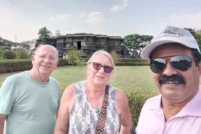 Discover Bangalore with Me (A Private Historical Walk Tour) - KR Market shows the city at work