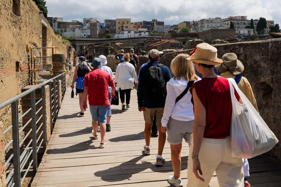 Discover Herculaneum: A guided tour of the ancient Roman city - What the two-hour route can and cannot do