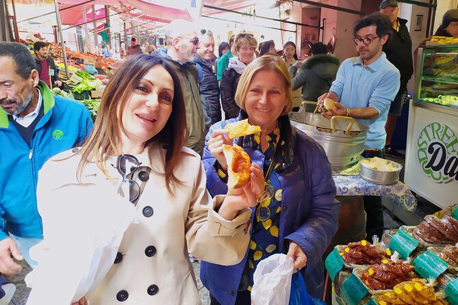 Discover Palermo in 3 hours. Art, history, markets and street food - Puppets, old walls, and the Capo gateway