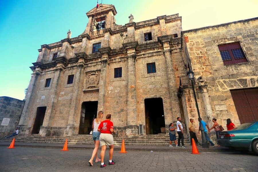 Discover Santo Domingo: Colonial History, Monuments & Lunch - Why Santo Domingo is worth the long ride