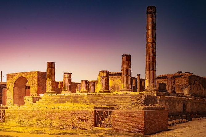 Discover the Ancient Ruins of Pompeii: Day Trip from Rome - What you actually see inside Pompeii
