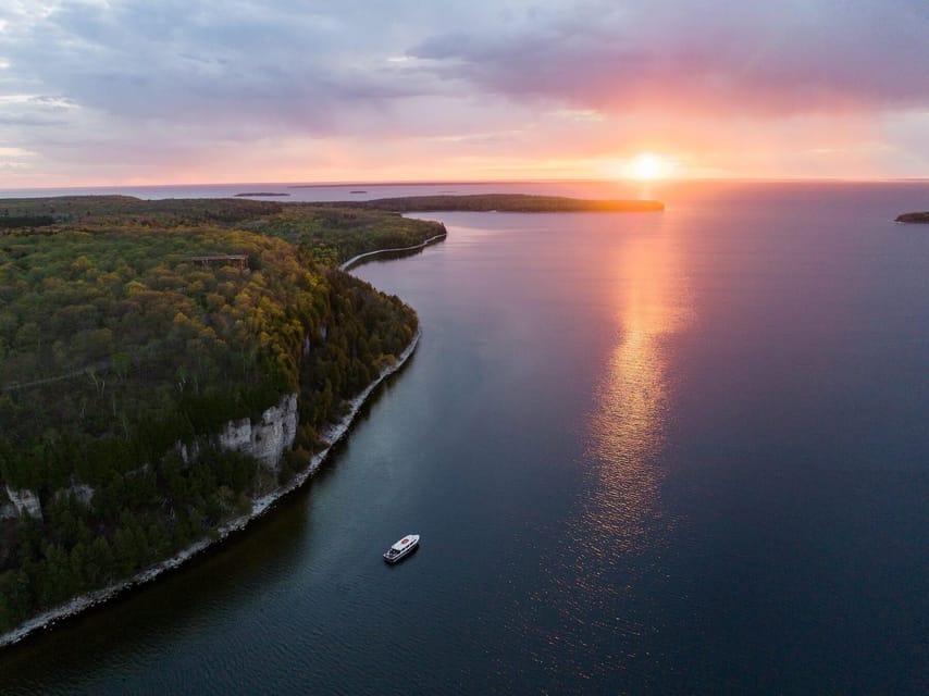 Door County Historic Cottage Row & Strawberry Islands Cruise - Key points to know before you book