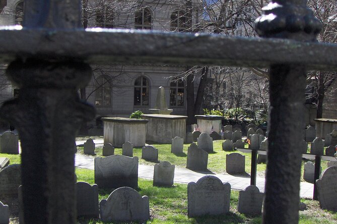 Downtown Freedom Trail Walking Tour - History & Architecture - Granary Cemetery and the people behind the story