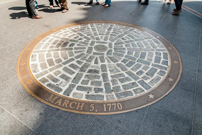 Downtown Freedom Trail Walking Tour - History & Architecture - Old South Meeting House and Old Corner Bookstore