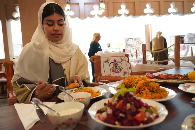 Dubai: Abu Dhabi Trip with Lunch at Al Khayma Heritage Restaurant - Who should book this Abu Dhabi excursion?