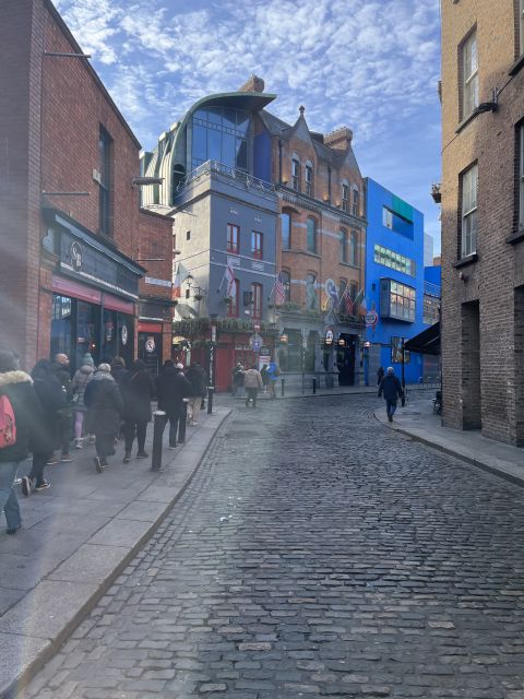 Dublin: Macabre History Walking Tour - Peter, Rob, and the value of a good storyteller