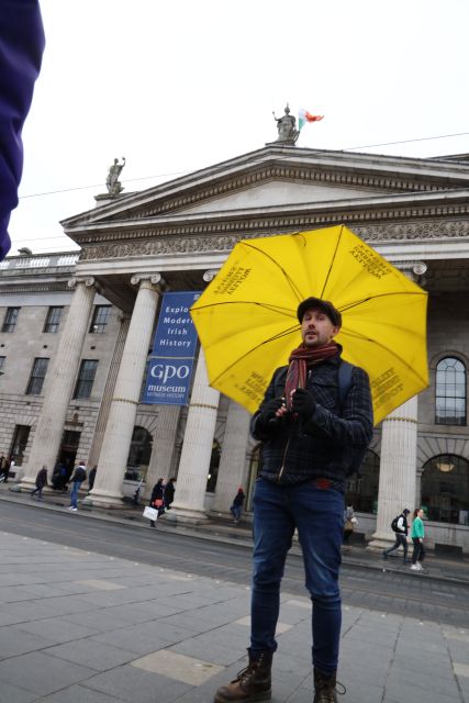 Dublin: Macabre History Walking Tour - Along the river and through the old city