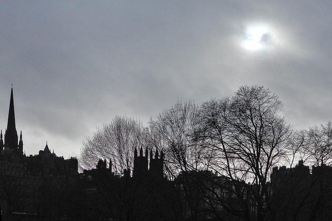 Edinburgh - Dark History - Canongate Kirk and the stories beneath the graves