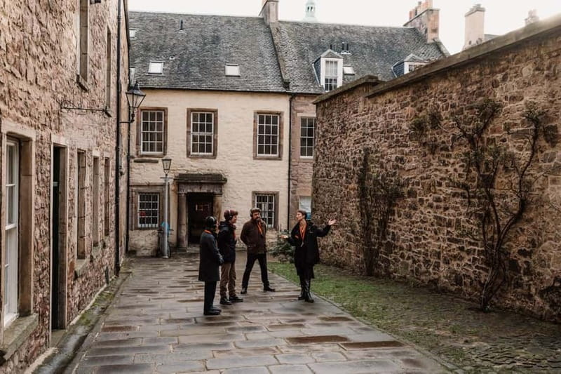 Edinburgh: Multi-Sensory Old Town Historical Walking Tour - St. Giles’ Cathedral and the power of religion