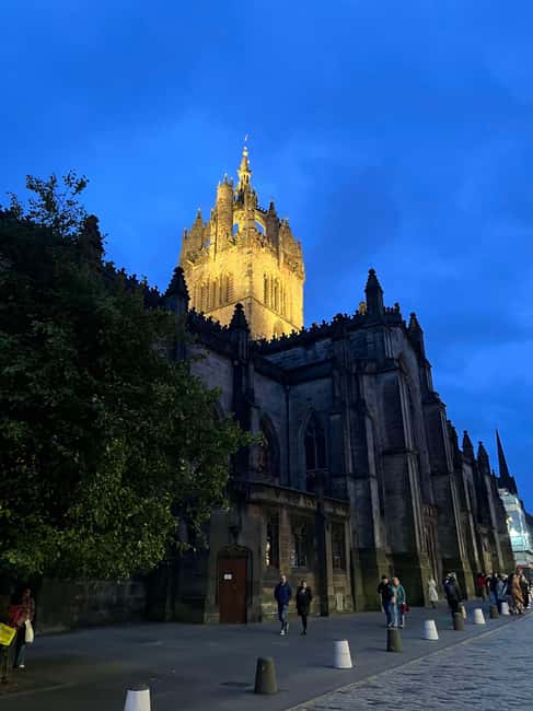 Edinburgh's Dark History Walking Tour - Burke and Hare, plus the tour’s grisly finish