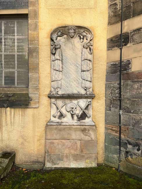 Edinburgh's Dark History Walking Tour - Grassmarket and the grim business of public executions