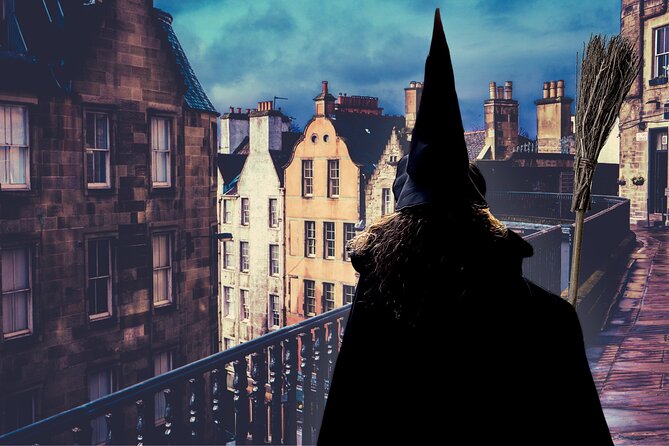 Edinburgh: Witches & Haunted History Walking Tour - Upper Bow and the story of a warlock