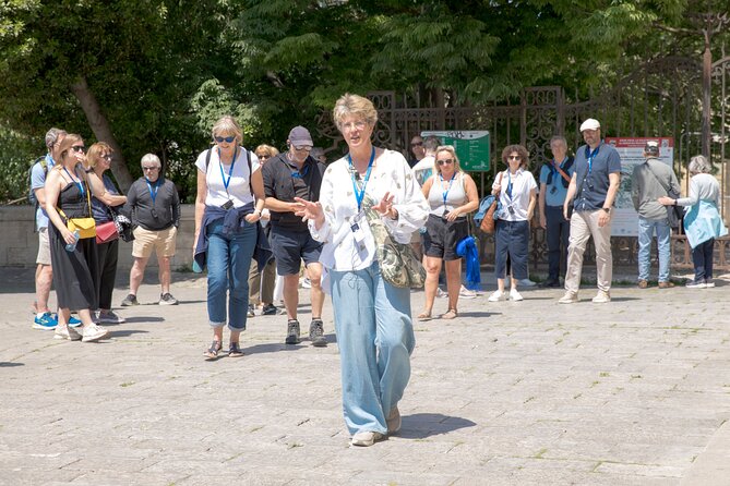 Enchanting Historical Walking Tour in Avignon - Why this walk works as your first look at Avignon