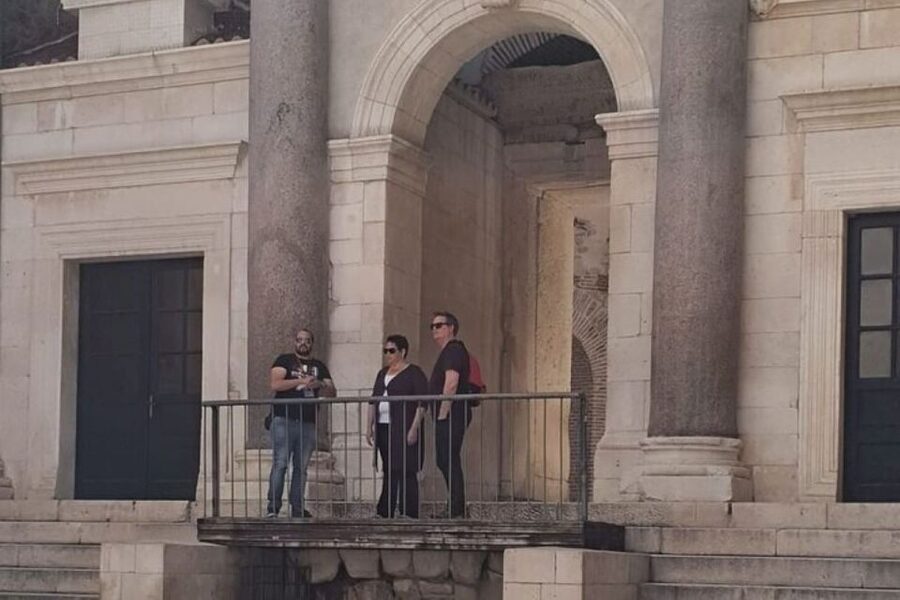 Experience Split History Walking Tour With Local Historian - What the two-hour format does well