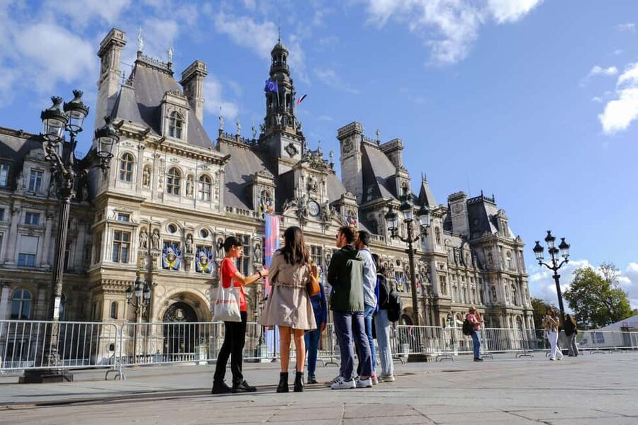 Explore the Marais: History, Art & Local Culture - Rue des Rosiers and the Jewish Quarter
