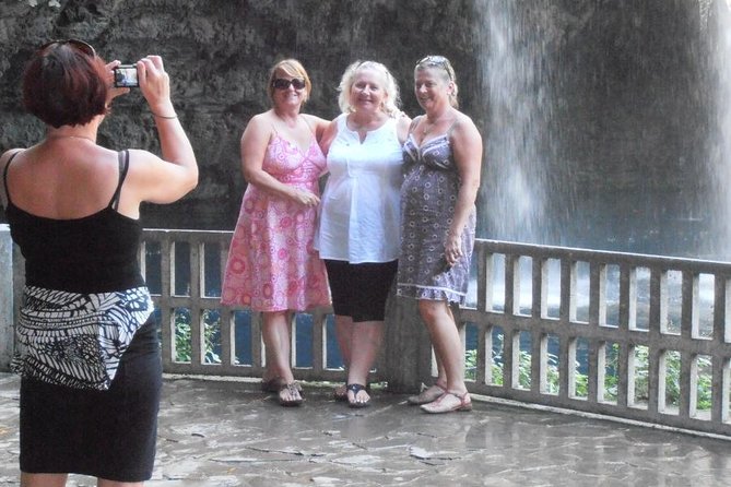 Exploring Ancient Wonders and Natural Beauty in Turkey - Lunch and possible shopping stops