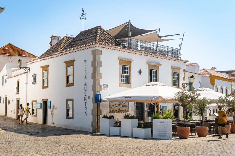 Faro: Private & Flexible Walking Tour in Historic Center - Key points at a glance
