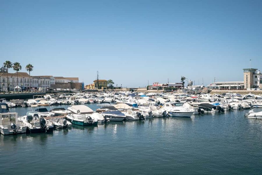 Faro: Private & Flexible Walking Tour in Historic Center - Leaving through Porta Nova and returning along the water