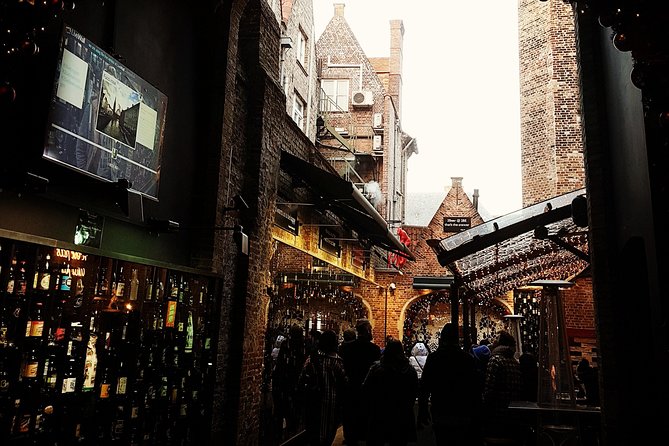 Food tasting & Historical walk - What the guides add to the walk
