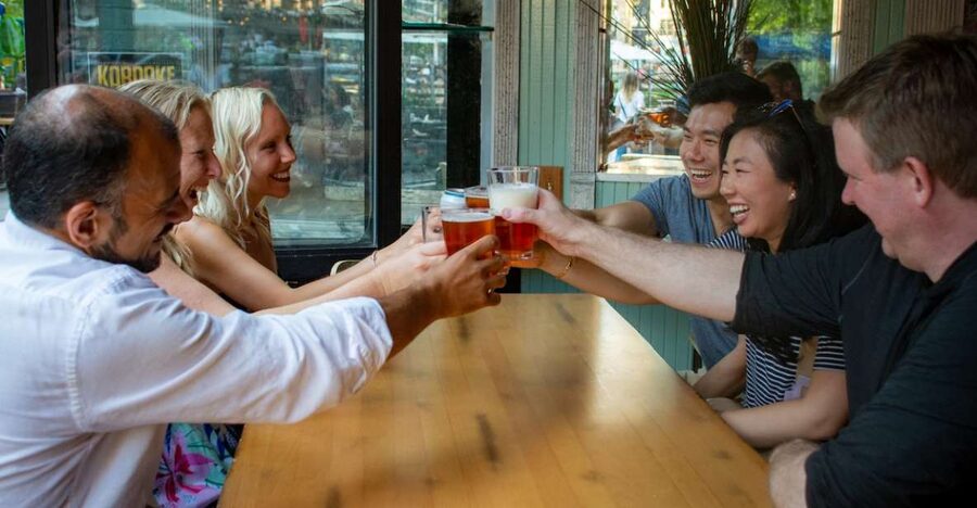 Fort Worth: Stockyards History Tour Pub Crawl - Stop one: history begins at a local bar