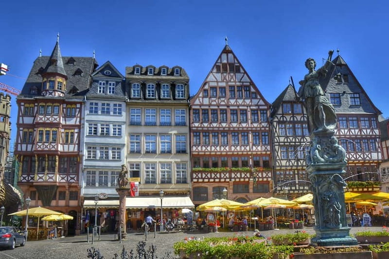 Frankfurt: Old Town Historical Walking Tour with Geo Epoche - A route that connects centuries, not isolated sights