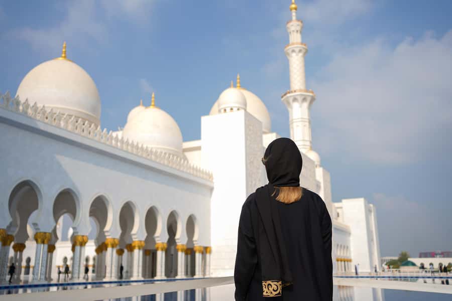 From Abu Dhabi: Grand Mosque, Royal Palace& Heritage Village - Sheikh Zayed Grand Mosque: allow time for the details
