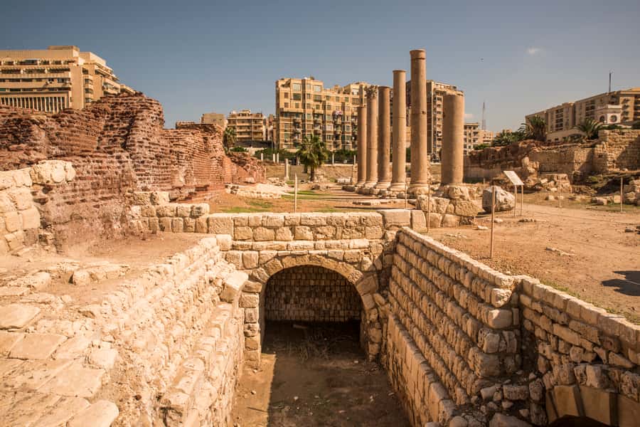 From Alexandria: Full-Day Guided Tour of Historical Sights - Kom El Shoqafa, Alexandria’s underground burial world