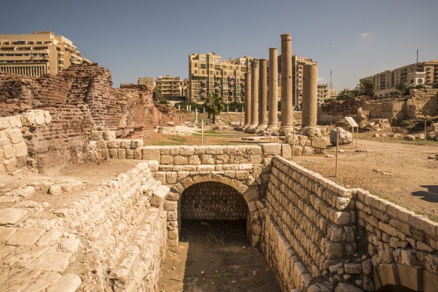 From Alexandria: Full-Day Guided Tour of Historical Sights - Lunch and the difference between booking options