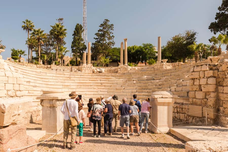 From Alexandria: Full-Day Guided Tour of Historical Sights - What the guide adds to the day