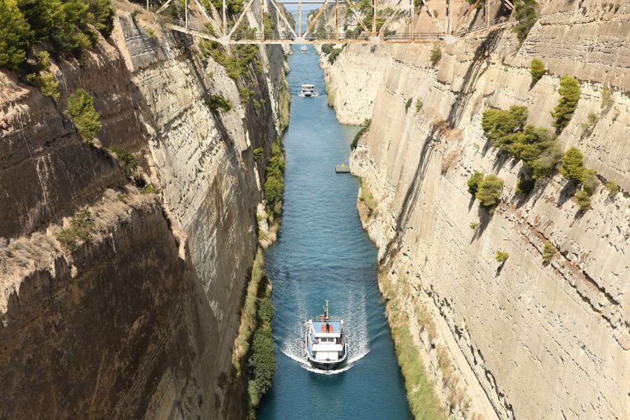 From Athens: Ancient Corinth Day Trip with Canal & VR Guide - Key points to know before you book