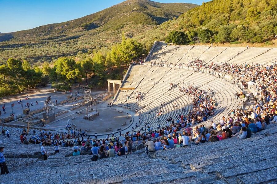 From Athens: Explore Ancient Greece 4-Day Tour - Day 4: Meteora and the return to Athens