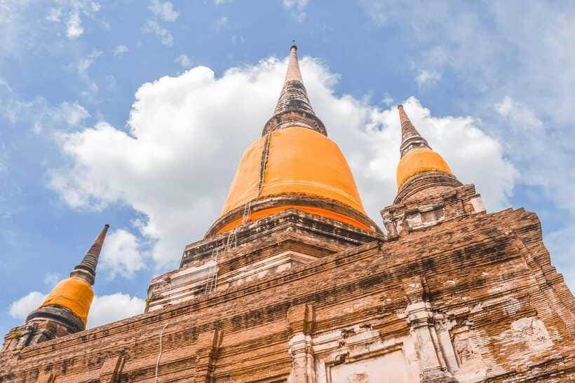 From Bangkok: Ayutthaya Ancient City Temple Tour - Wat Chaiwatthanaram across the river