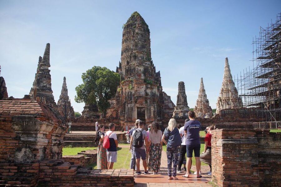 From Bangkok: Ayutthaya Historical Day Tour by Bus - Wat Maha That and the Buddha Head in the Roots