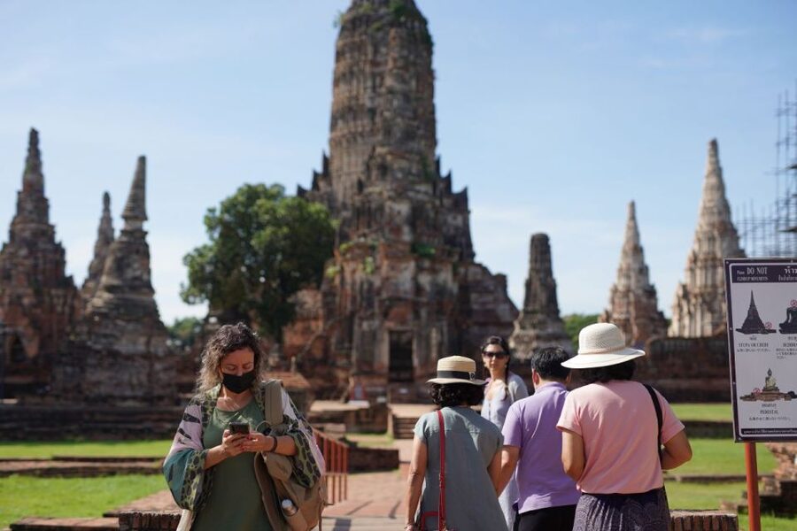 From Bangkok: Ayutthaya Historical Day Tour by Bus - What the Guide Adds to the Day