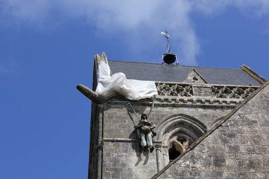 From Bayeux: American D-Day Sites in Normandy Full-Day Tour - Is $224 good value?