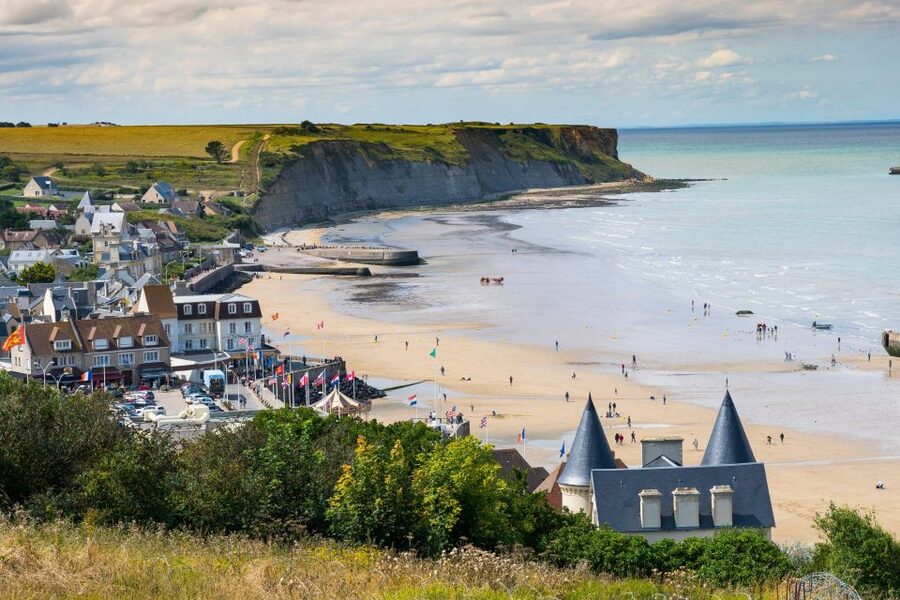 From Bayeux: Half-Day Normandy WWII Sidecar Tour - Omaha Beach and Pointe du Hoc