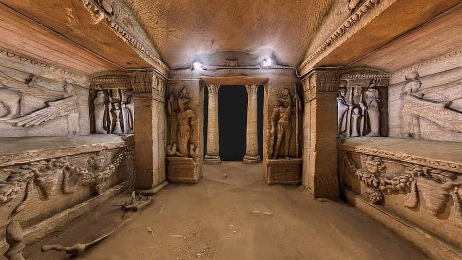 From Cairo: Private Full-Day Tour of Historical Alexandria - The private vehicle makes the road time easier