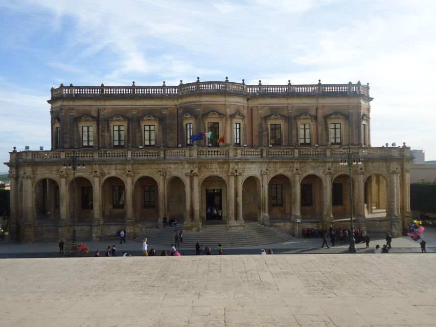 From Catania: Syracuse and Noto Culture and History Tour - Noto’s Baroque center: a different kind of beauty