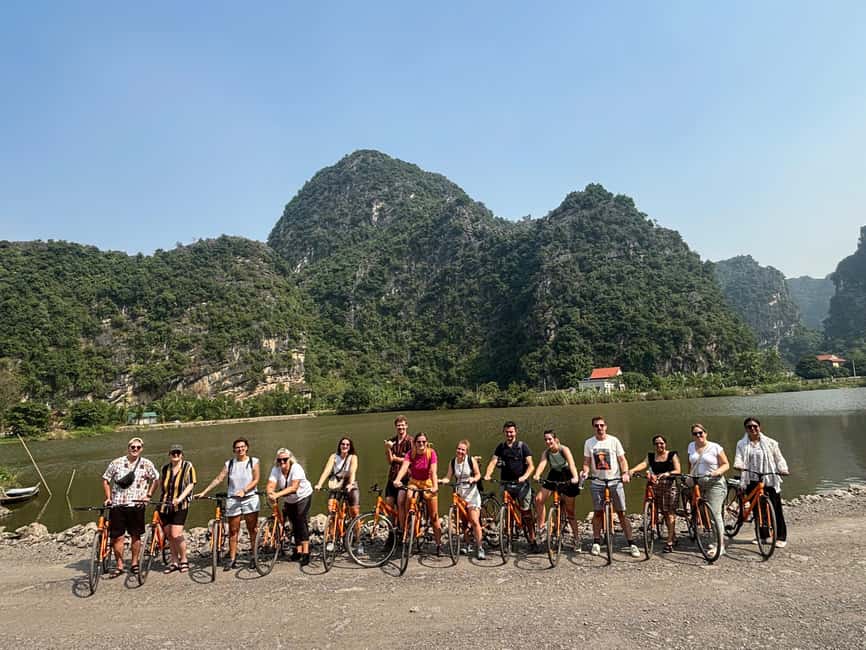 From Hanoi: Trang An eco-tourism - Hoa Lu ancient & Mua Cave - Guides, buses, and the value of the package