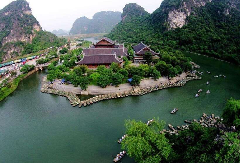 From Hanoi: Trang An eco-tourism - Hoa Lu ancient & Mua Cave - Hoa Lu and Vietnam’s early royal capital