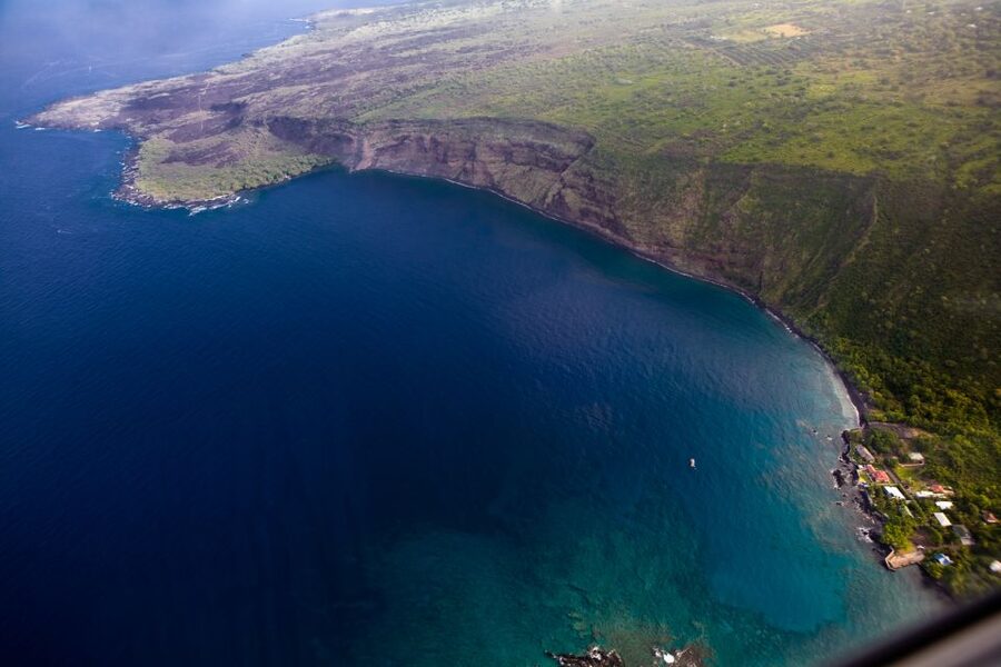 From Hawaii: Historical Dinner Cruise Tour to Kealakekua Bay - Who will enjoy this cruise most