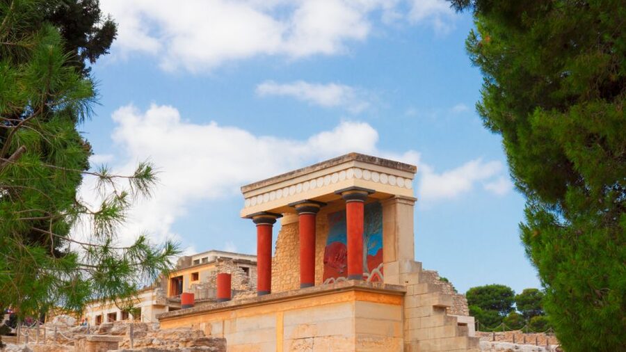 From Heraklion: Historical Center City Tour & Knossos Palace - Should you book the Knossos and Heraklion tour?