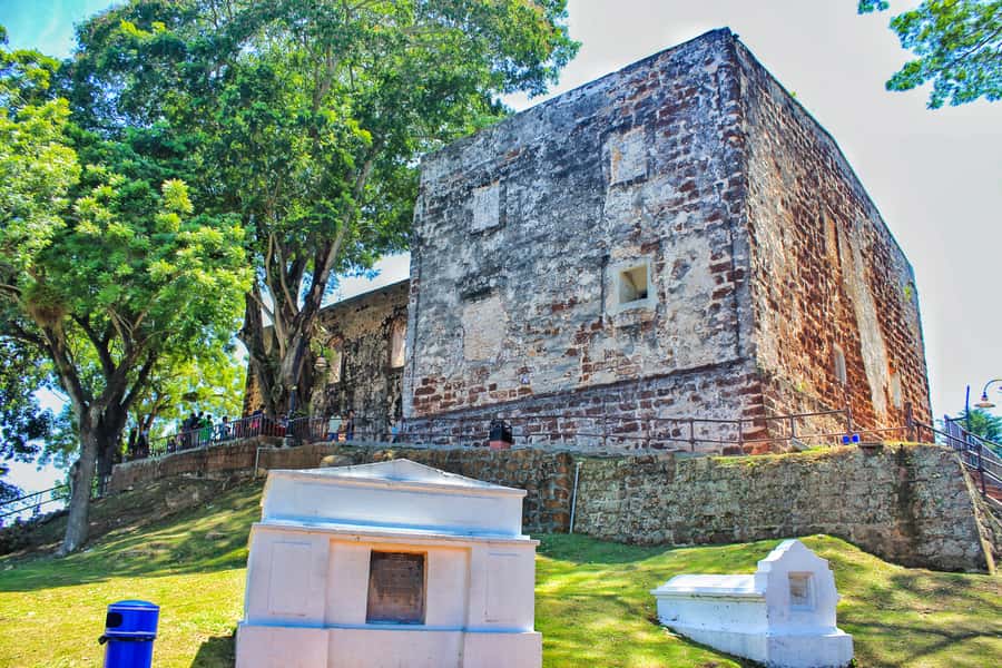 From Kuala Lumpur: Historical Melaka Day Tour with Lunch - A local lunch, with time to sit and talk