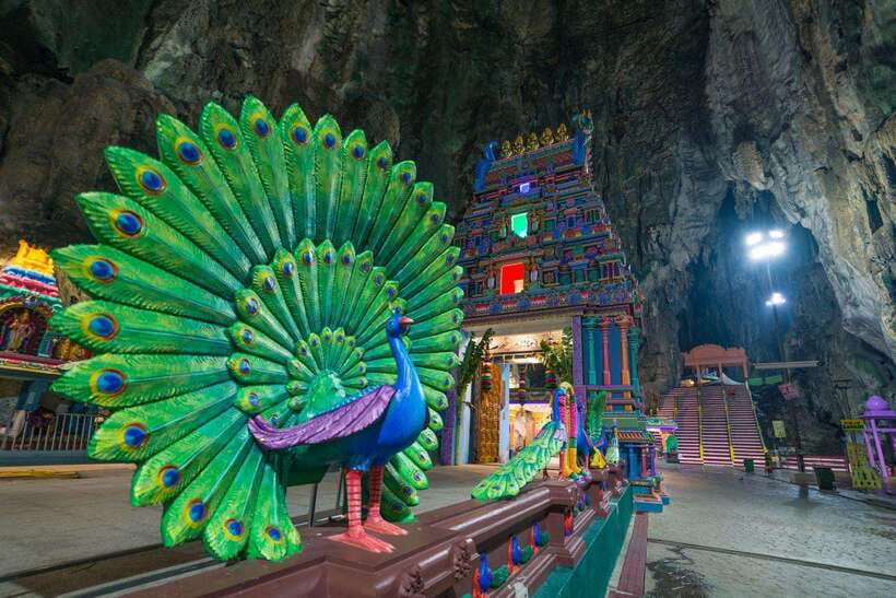 From Kuala Lumpur: Private Batu Caves Cultural Tour - Ramayana Caves and the story in stone