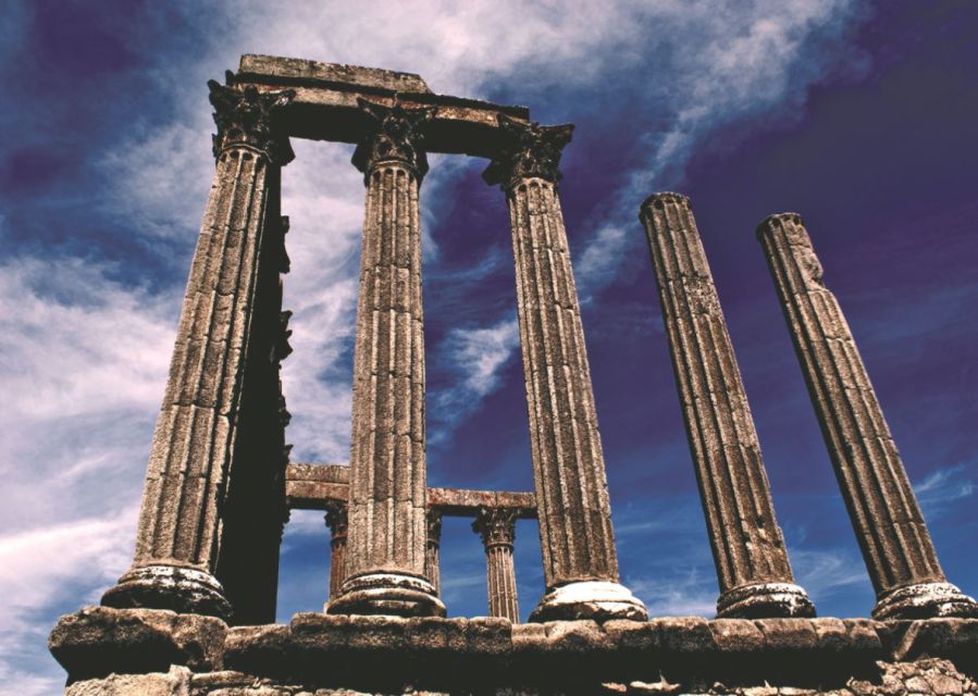 From Lisbon: Évora Wine & Heritage Tour - The first look at Évora’s Roman past