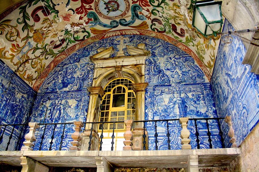 From Lisbon: Fátima, Óbidos Medieval, Nazaré Atlantic Coast - Óbidos inside its medieval walls