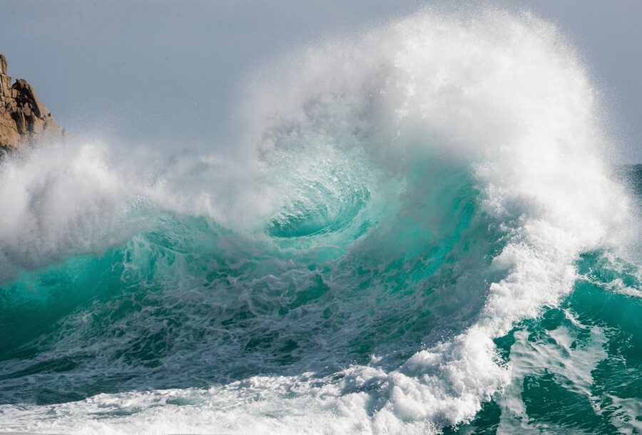 From Lisbon: Tour to Óbidos and Nazaré - Medieval Village, Ginja, and Giant Waves - Why this Óbidos and Nazaré pairing works