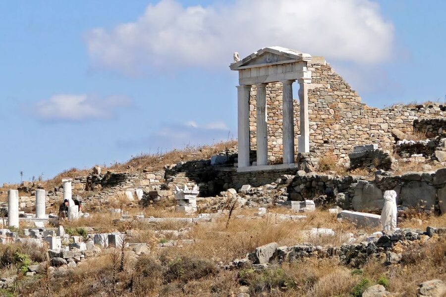 From Mykonos: Delos Archaeological Site Guided Evening Tour - Museum time and free exploration