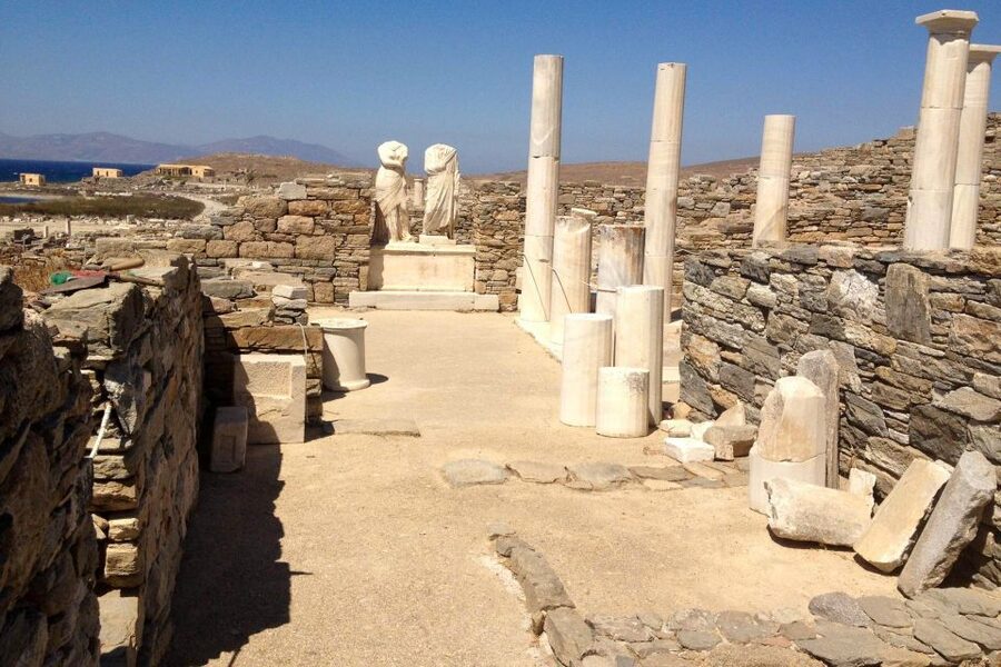 From Mykonos: Delos Archaeological Site Guided Evening Tour - The 30-minute boat ride from Mykonos
